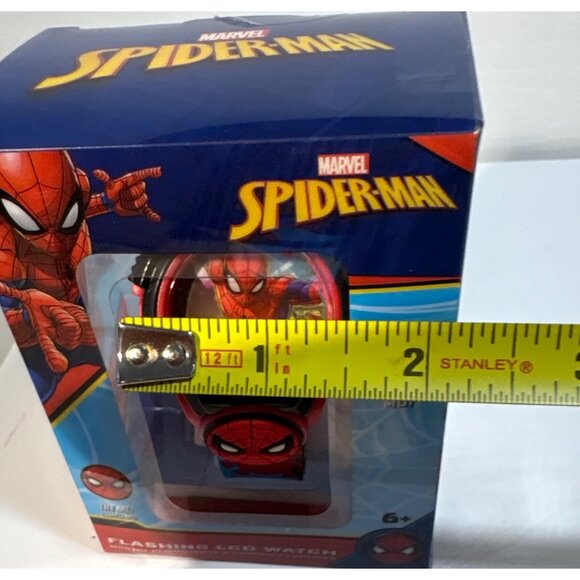 Marvel Spiderman Kids Watch LCD With Adjustable Strap Ages 6+ - Picture 4 of 4